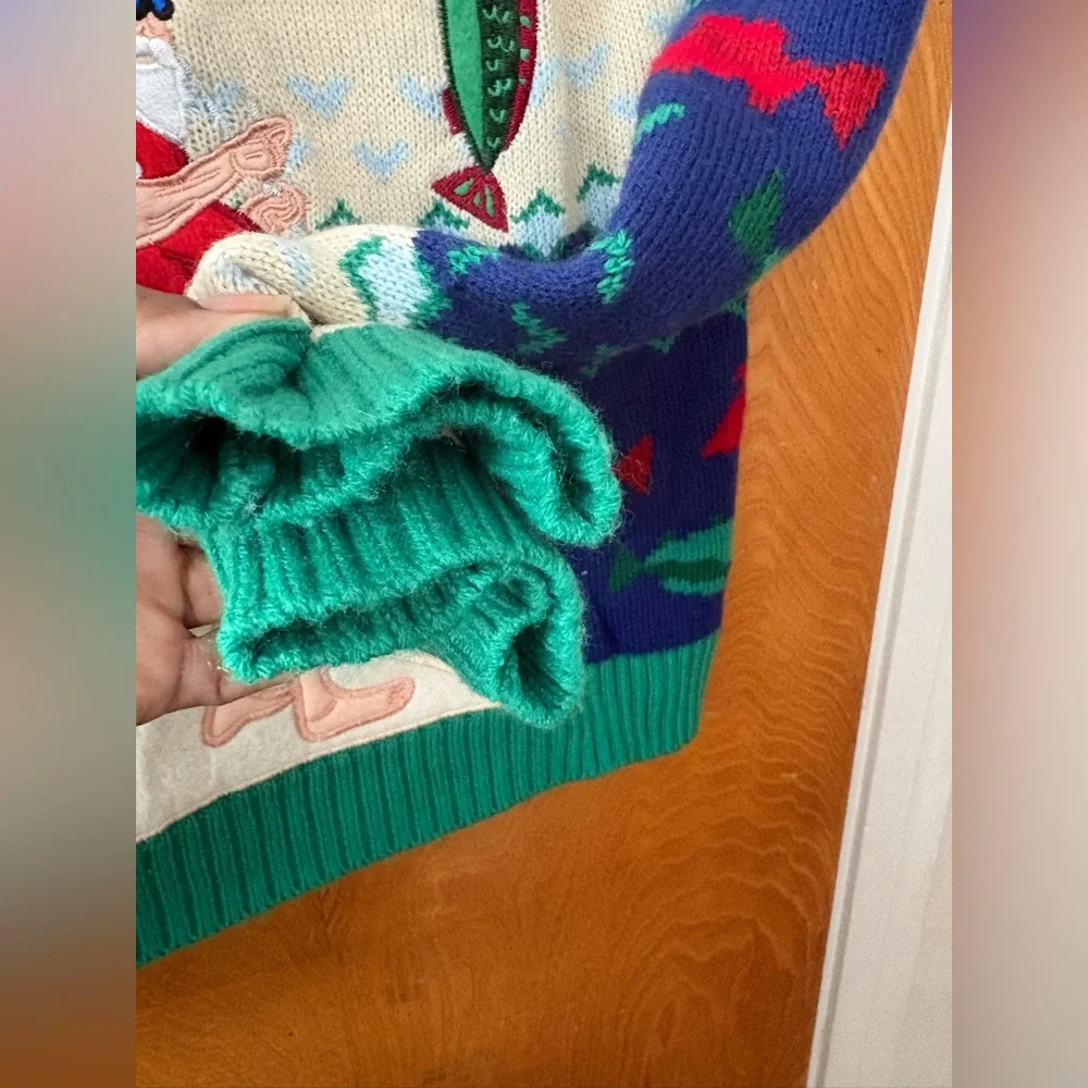 Buzzard Bay Blue, green and Cream Holiday Christmas Sweater M